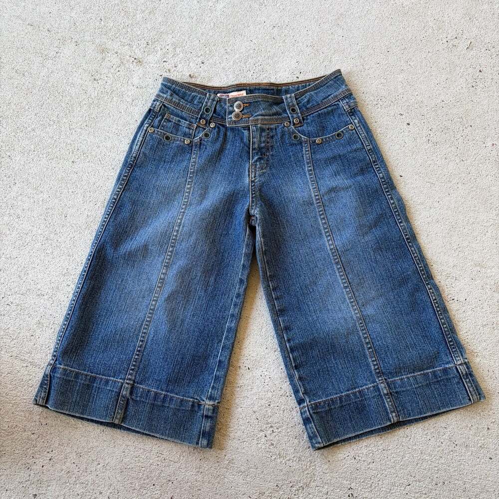Faded Glory Vintage Women's Stretch Denim Capris Shorts Size 10